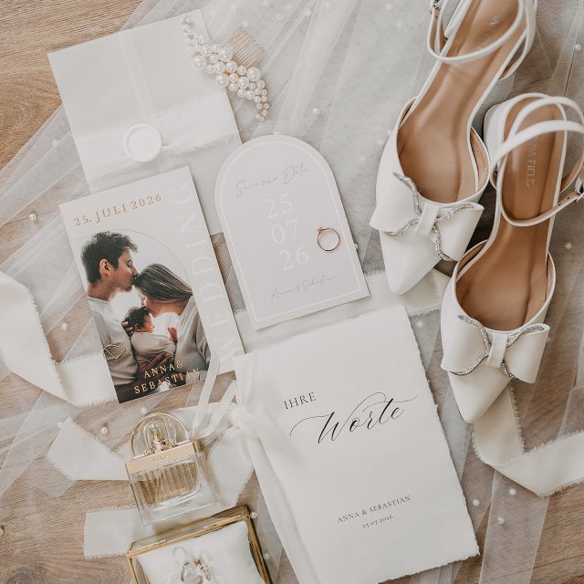 Ein paar Bridal Getting Ready Details ✨

#bride2026 #hochzeitsfotografdresden #hochzeit #gettingready #gettingreadydetails #fotografdresden